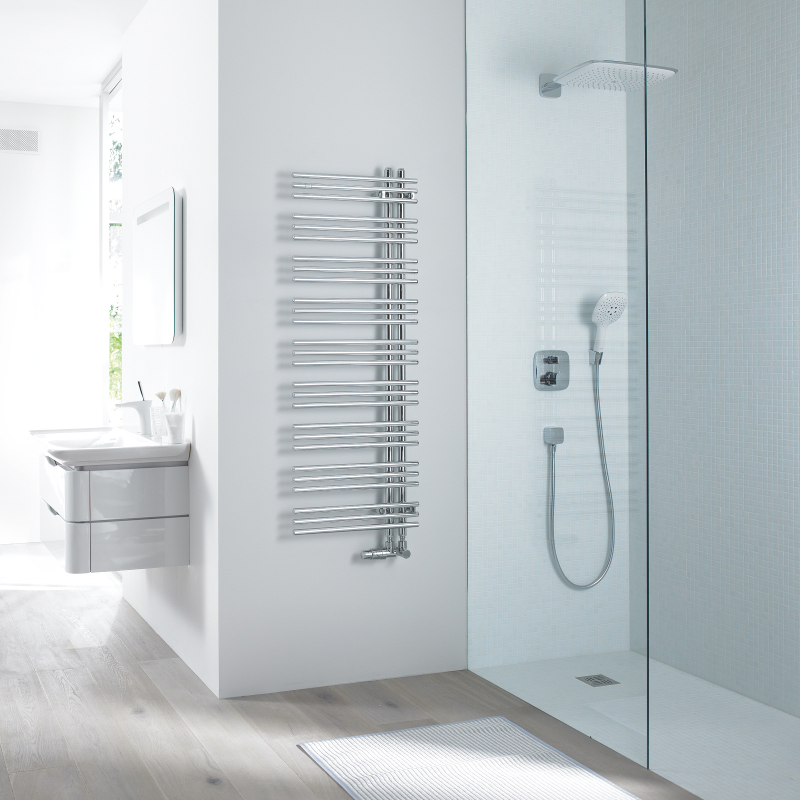 Zehnder_RAD_Yucca-Asym-HY_bathroom_radiator_print+web Rendering Zehnder Yucca Asym Decorative radiator