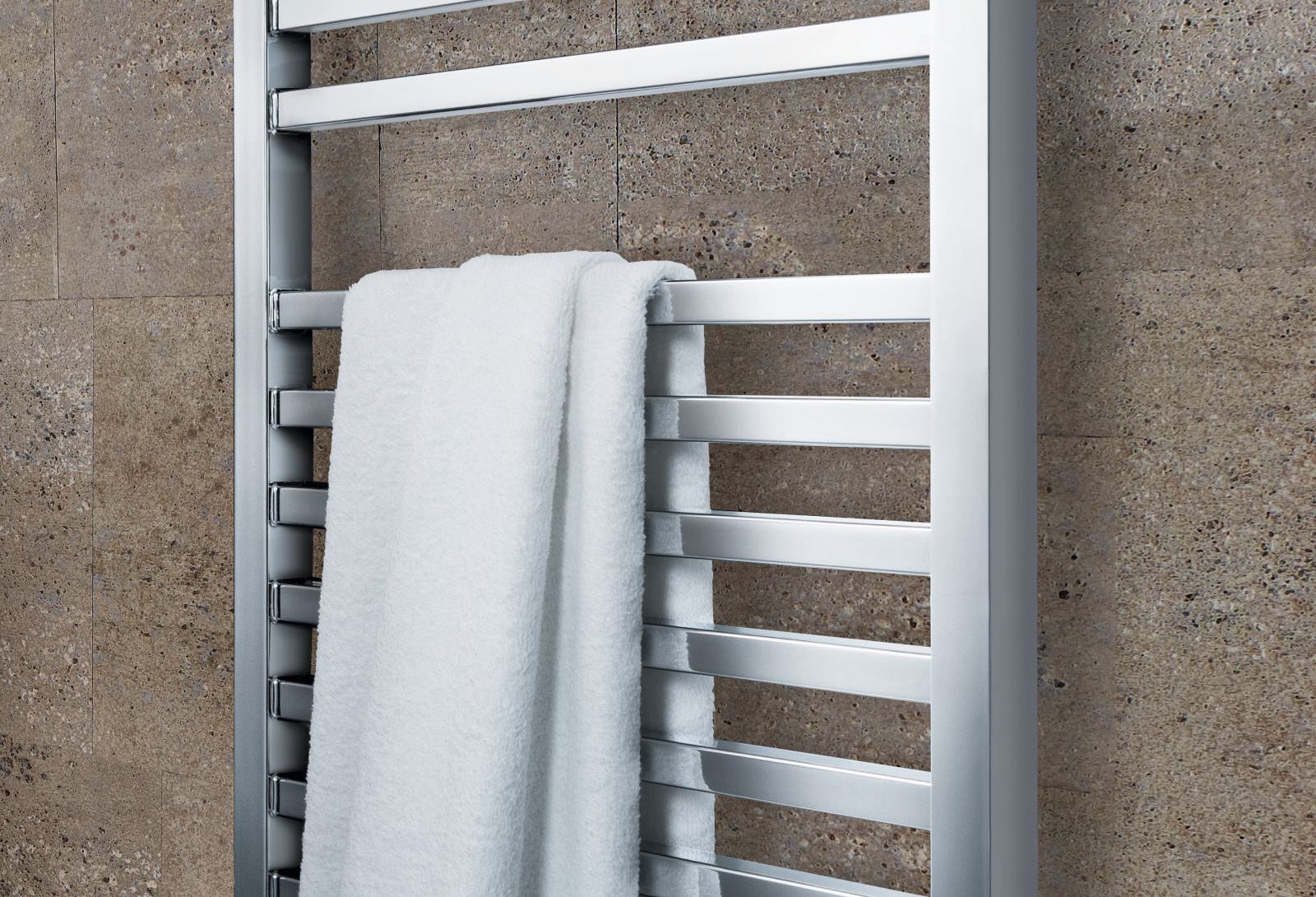 Rendering Zehnder Vision Decorative radiator Front view